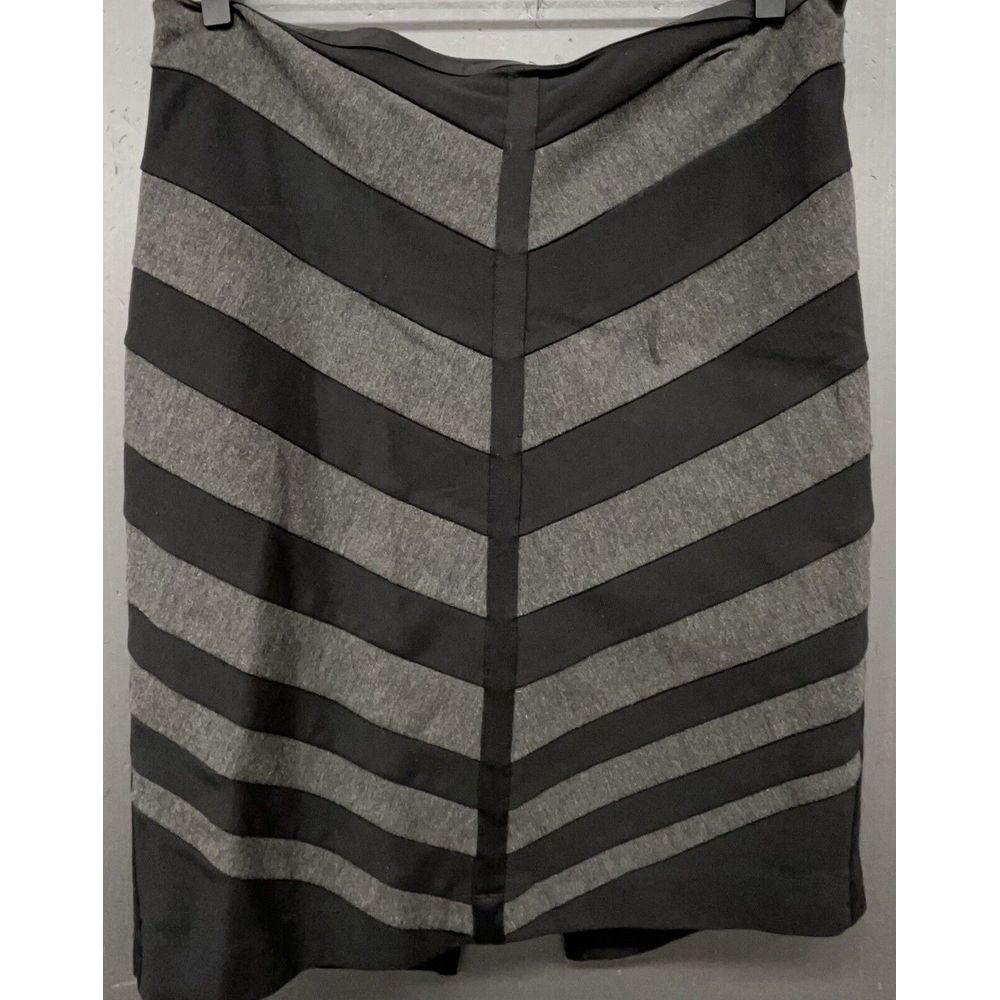 White House Black Market Skirt 12 Black Gray Chevron Pencil Stretch Lined Career